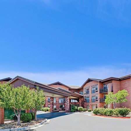 Days Inn & Suites By Wyndham Page Lake Powell Екстер'єр фото