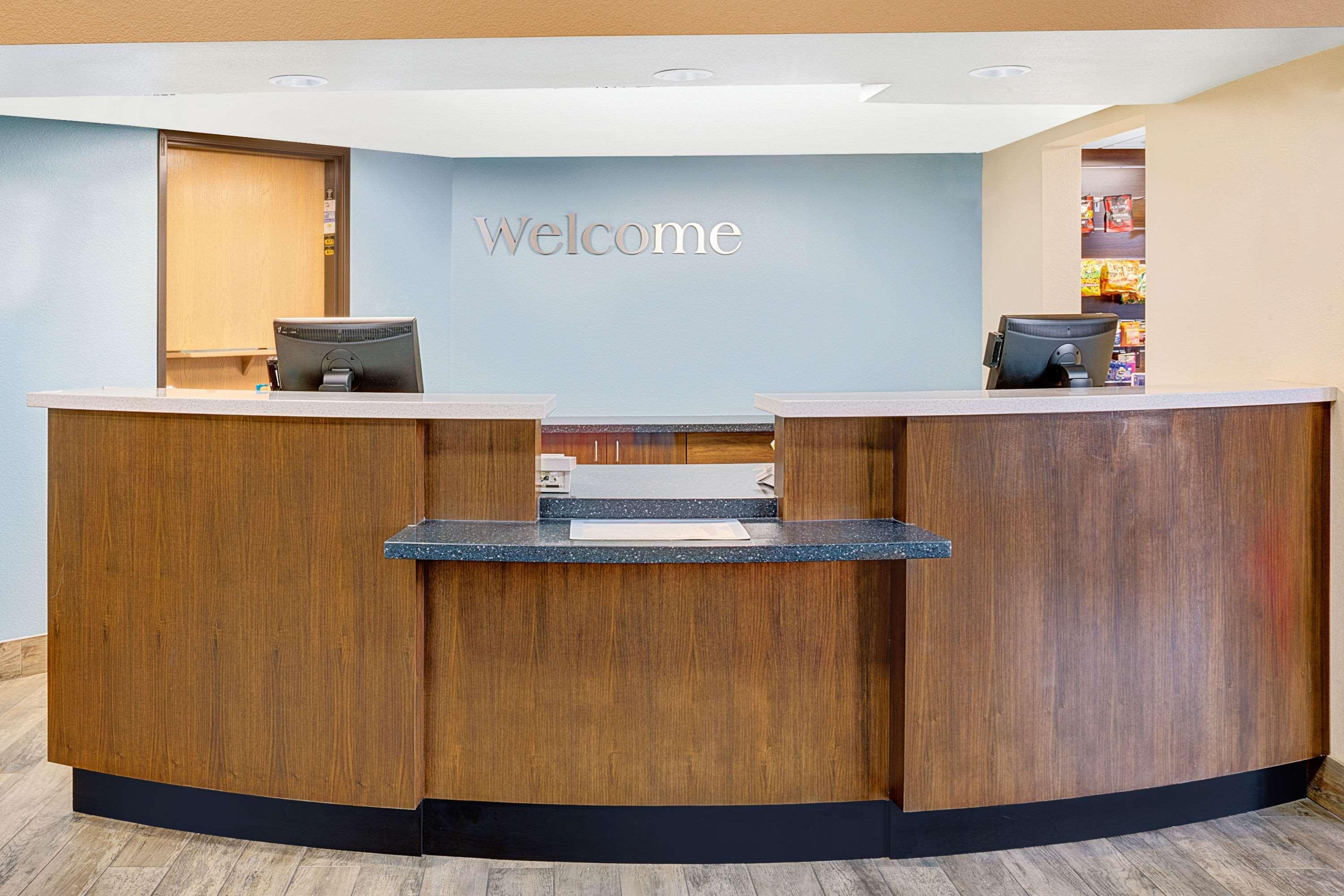 Days Inn & Suites By Wyndham Page Lake Powell Екстер'єр фото